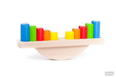 Bajo fajáték fából készült játék